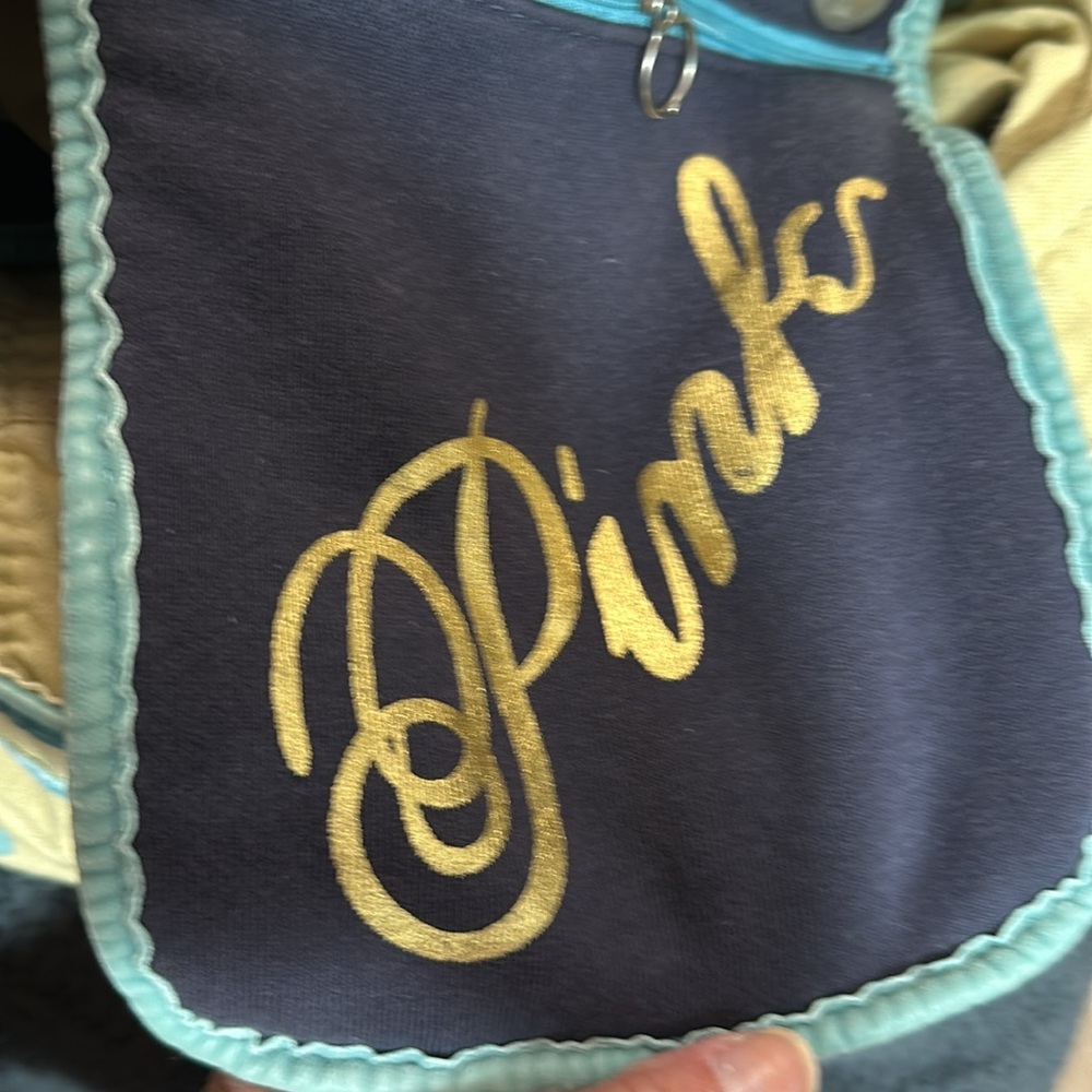 👠✈️🩴💄💋VINTAGE VICTORIA’S SECRET OVERNIGHT BAG W/4-snap in toiletries bags - Picture 16 of 16